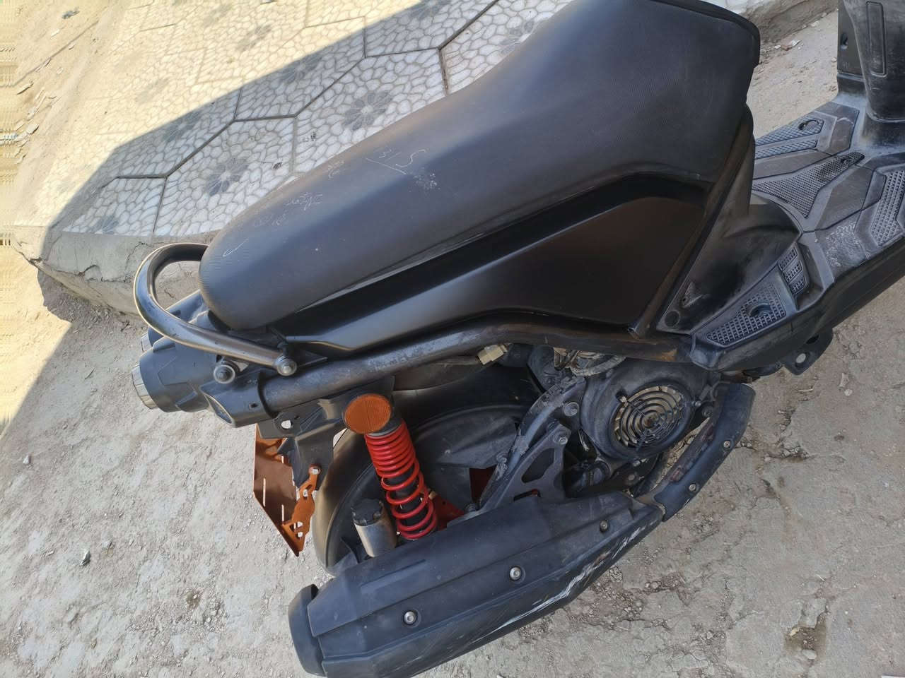 سلام عليكم سكنز جبلي للبيع دراجه نكره سلف برغي واحد ممفتوح بيهه كلشي بيهه بلادي للبيع حتلو ماكس وفرق قابل مكاني الديوانية غماس عل خاص مارد رقمي‏‪***********‬‏
