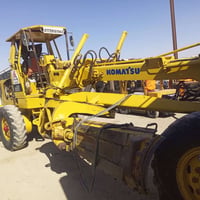 كريدر • كوماتسو • موديل ٨٢
