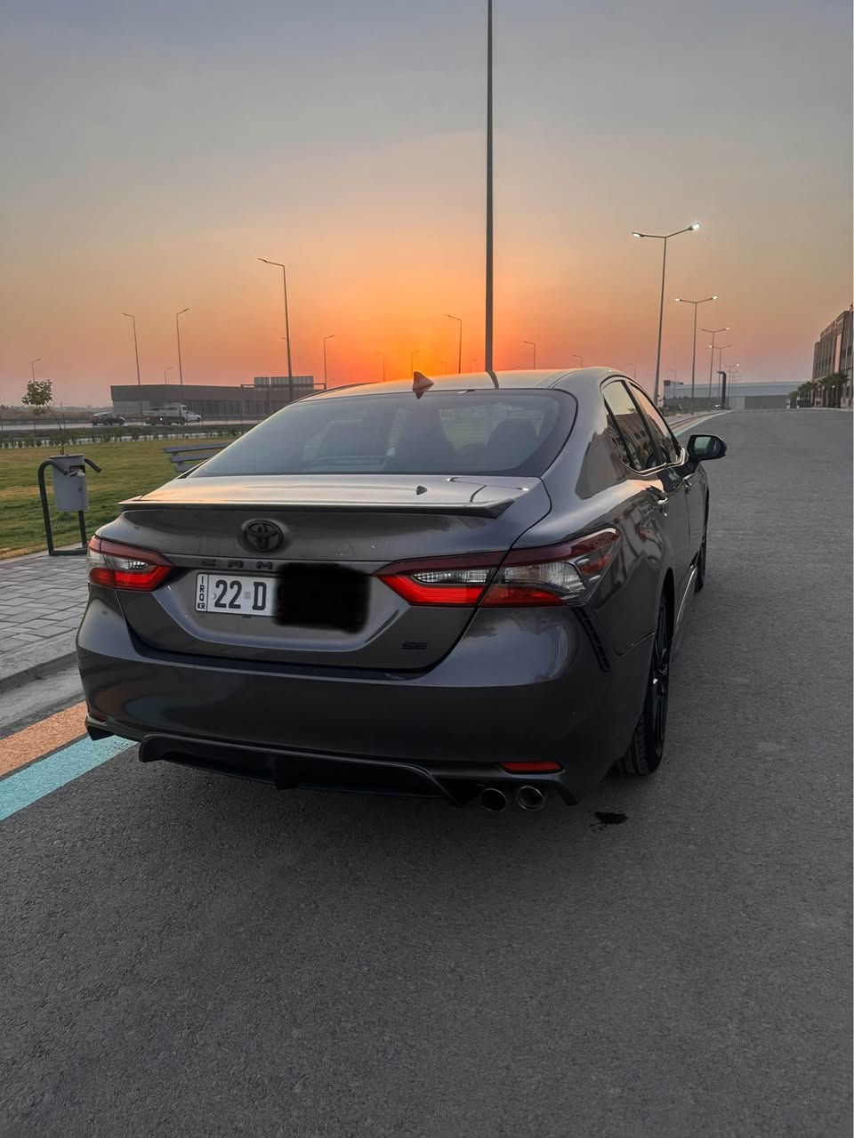 Toyota Camery se 2022
تۆیۆتا کامر2022 se 
رەنگی نه فتى 
زۆر خاوێن و بێ مەسرەف
سەیارەکی زۆر جوان
سێ مۆدی لێخورین
گێر و مەکینە بەشەرت بێ کێشە بێ کرانەوە 
تەبرید بەشەرت 
81هه زار مایل رۆشتووە 
سەیارەکەدوو پارچەی  هه يه 
(ده رگاى پشته وه و چاملخێکی پشته وه و ١ ده رگاى كليره)
 رسمم دا ناوه ره قه م شانصى 4T1G11AK6NU650089
پەرەشووت بەس شانى سه كن  تەقیووە
سعر:١٨٥ وەرەقە و  مەجالێکی کەم
ژ.*********** أربيل, العراق
