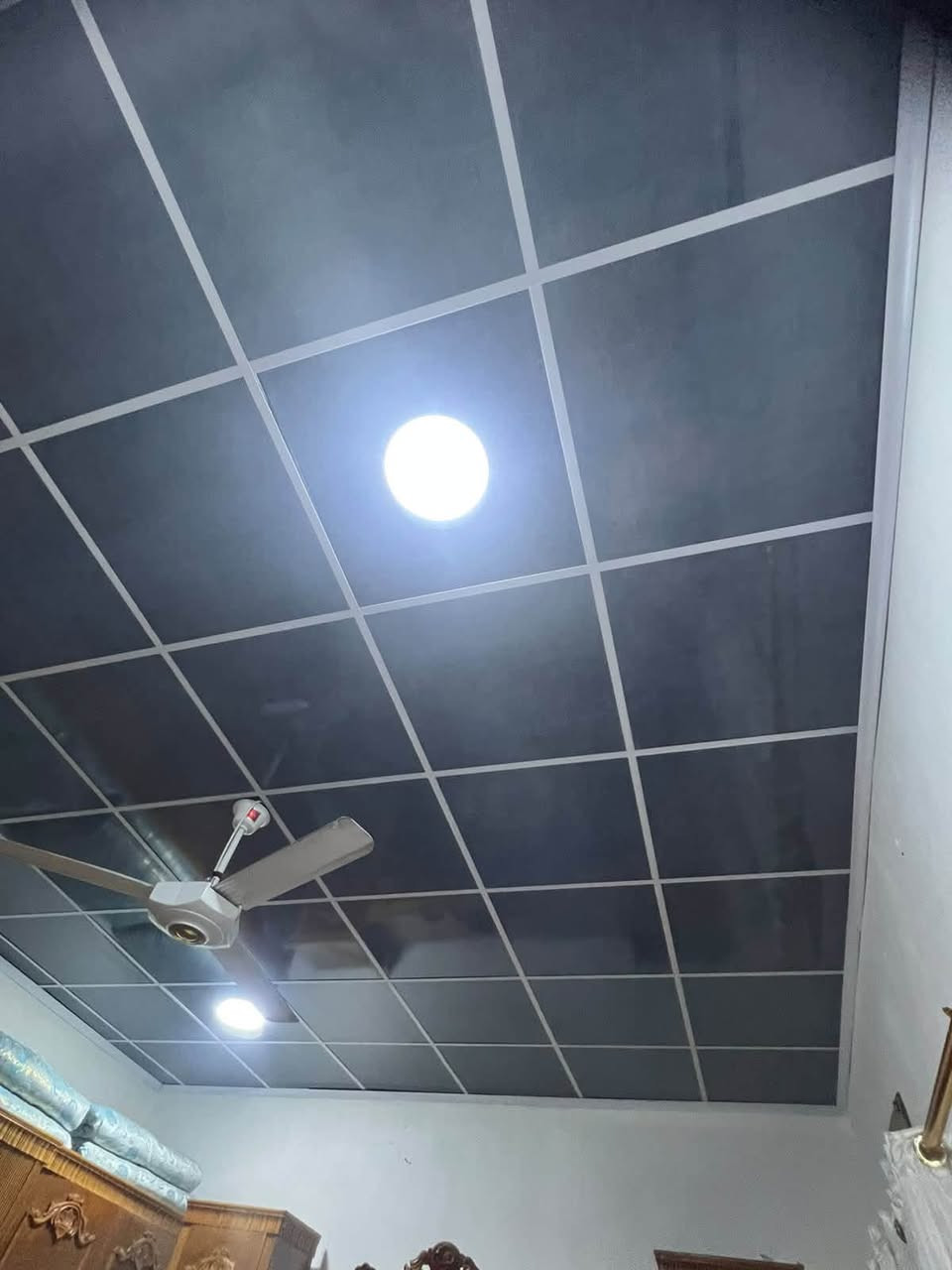 السلام عليكم
عملي سقوف ثانويه وجبسن بورد داخل الموصل 
ستلام مهندس دقه في العمل 
بديل رخام بديل الخشب سحبات ملكيه 
اي ستفسار يرجه مراسله صفحه خاص وبل خدمه 
***********
