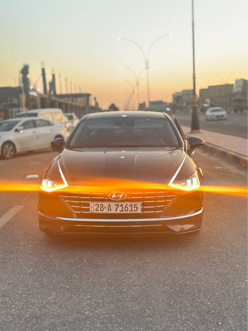 2023 Hyundai Sonata Hybrid · Sedan · Driven 35,000 miles

هيونداي سوناتا 2023  هايبرد 

مواصفات السيارة : 
1 : ردار امامي + خلفي + جانبي نقط عمياء
2 : كراسي كهرباء السائق والراكب + تدفئة كشنات
3 : شاشه كبيرة من Bose مع كار بلي 
4 : نظام صوت 14 سماعة من Bose
5 : اربع انظمة قيادة 
6 : اوتو هولد + هاند بريك بصمه 
7 : لايت ليد مع اربع عدسات زينون + بك لايت ليد
8 : شفتات ستيرن رياضي 
9 : شاحن واير ليس 
10 : قطعتين تبريد امامي وخلفي 
11 : نڤگيشن مع شاشة اعطال 
12 : تحكم ستيرن اربع جهات 
13 : 2 بصمات مع نظام ترحيب مع تشغيل عن بعد 
14 : تبريد منفصل مناخين  

الضرر : دعامية خلفية فقط

السعر $175 مجال بسيط جداً 

للاستفسار الاتصال على 
*********** النجف, العراق
