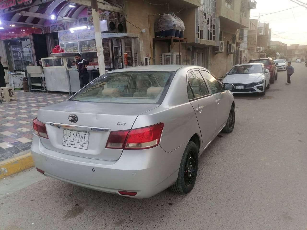 بي واي دي سلفري • رقم بغداد • كامرة دوارة