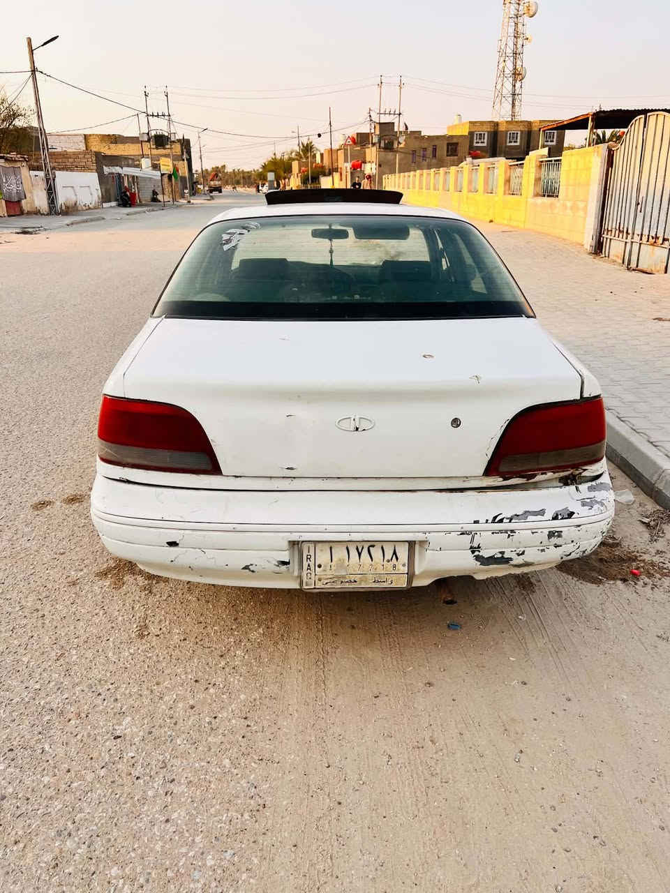 السلام عليكم لبيع دايوو برنس موديل ٩٦سياره جاهزه تحويل مباشر محرك وكير شرط ترايك وين ما تريد شرط حداديه نضيفه السعر ٢١وبيه مجال لشراي المكان السماوه قضاء السوير للاستفسار ***********
