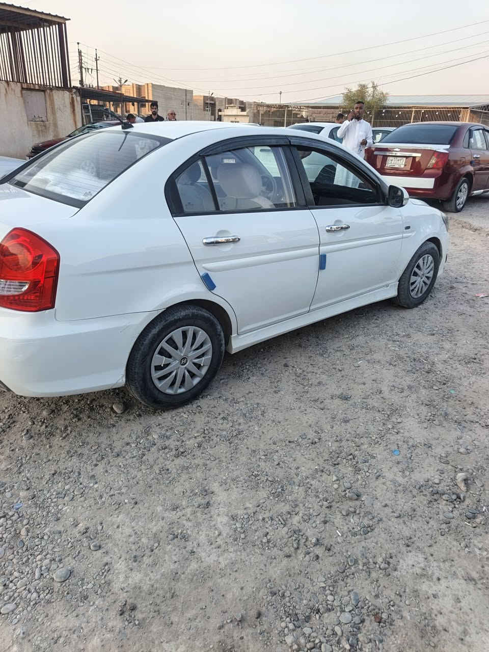 اكسنت ٢٠١***********١فول رقم صلاح الدين دولي سيارة جاهزة شرط كير محرك بيها صبغ بل بابين جوة تريشه وشبر بلبونيد فتح سقف جاهزة السعر ٨٨ وبيها مجال للاستفسار
