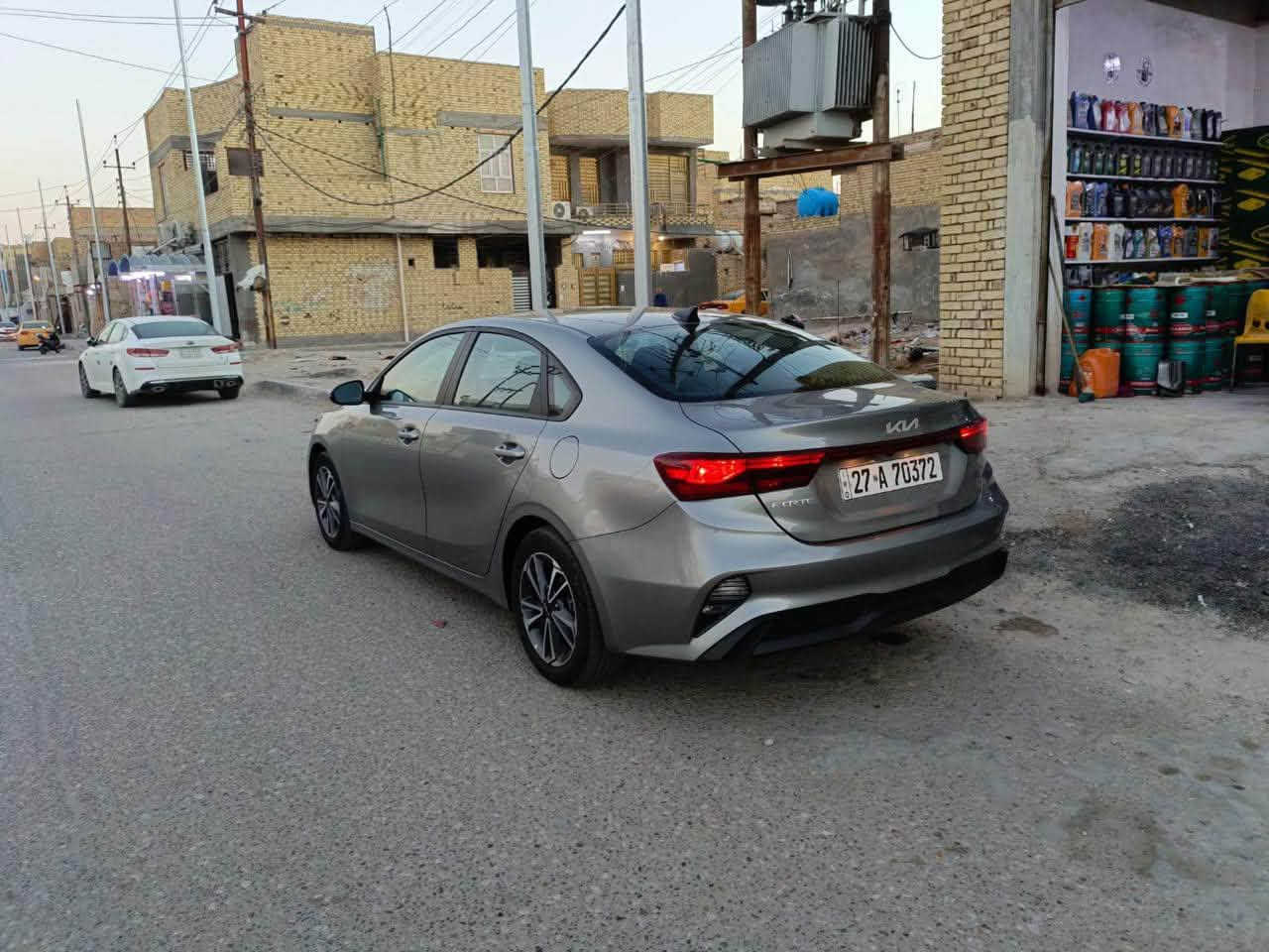 معروضه للبيع كيه فورتي 2023صبغ بنيد فقط والباقي كفاله من الشخط وفتحة البرغي السياره جديده بمعنى الكلمه تخم تاير كوري نكسن صار سبوع شاده وحداديه ومكينه وكير كارتون وترايك بغداد رقم ذي قار معوقين بأسمنه أنطيك وكاله عامه مطلقه السعر 155 عنوان الناصريه مركز ***********
