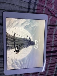 ايباد جيل 5 • مستخدم قليل • مرتب