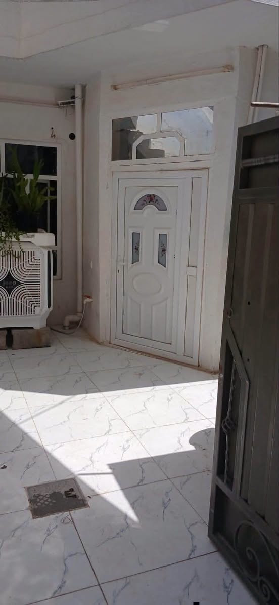 سعري ته نهاو تها 185$💸💸گلاو معامله 

سلام عليكم

 
#خانوو   بۆ فرۆشتن ⛪💒
ناونیشان 📍کەلار _قه زاي ڕزگاری (سموود) 

🔴 گەڕەکی سه نگاويكان 🌆🌃  
🔴ڕووبەری6 بە 20 =120 مەترە 📏📐
🔴نزيك مزگه وتي پيشه وا
🔴تاپؤي يه ك ناوه🖼️
🔴 شوێنێکی زۆۆر خۆش و دڵگیری هەیە. 
🔴رووي خانوكه له خؤري ئيوارييه  🛍

🔴 ژوورەکانی ئەم خانووە پێکهاتووە لە ⬇️

🔵 میوان 🪑🚪
🔵هۆڵێک 🖼️
⚪دوو ژوري نوستن 🛋️🛏️
🔵ڕۆشنایی 🪟
⚪ مشتەمەلات 🛁🚿

بؤه زانيني نرخي ئه م خانوانه خاليك له كوميند دانه

بؤ زانيارى زياتر پةيوندى بكةن بة يةكيك لةم ژمارانةى خوارةوة👇
📞☎️
0770402413

ناونیشانی نوسینگە خؤرنةوةزان ◀️ بەرمبەر مزگەوتی  ئاسودة  

ئێوەی بەڕێزیش هەر موڵکێکتان هەبوو بۆ فرۆشتن یان ویستان بیکڕن دەتوانن ڕەسم و زانیارییەکانتان بنێرن بۆ ژمارە واتساب 📳✅***********
