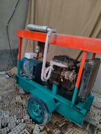 مولد. كيا شغال  نضيف للبيع الاستفسار 07705841969