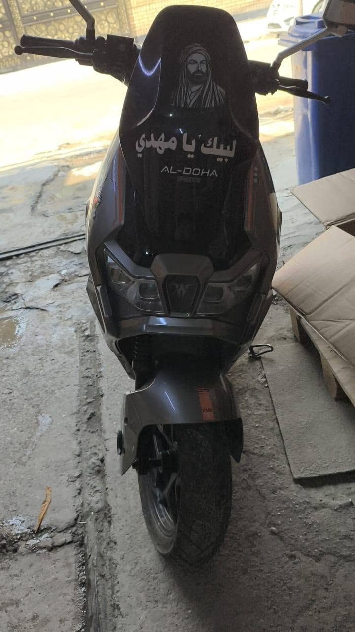 دراجه بطريه نيثيوم55 
سرعه60 حقيقي مألف 2000 حقيقة درجه مركه 
تمشيك 70 كيلو 
نضام بك 
دبل اشره
رمش ليت
قفل سرعه 
كلشي شغال
سعر925
***********
