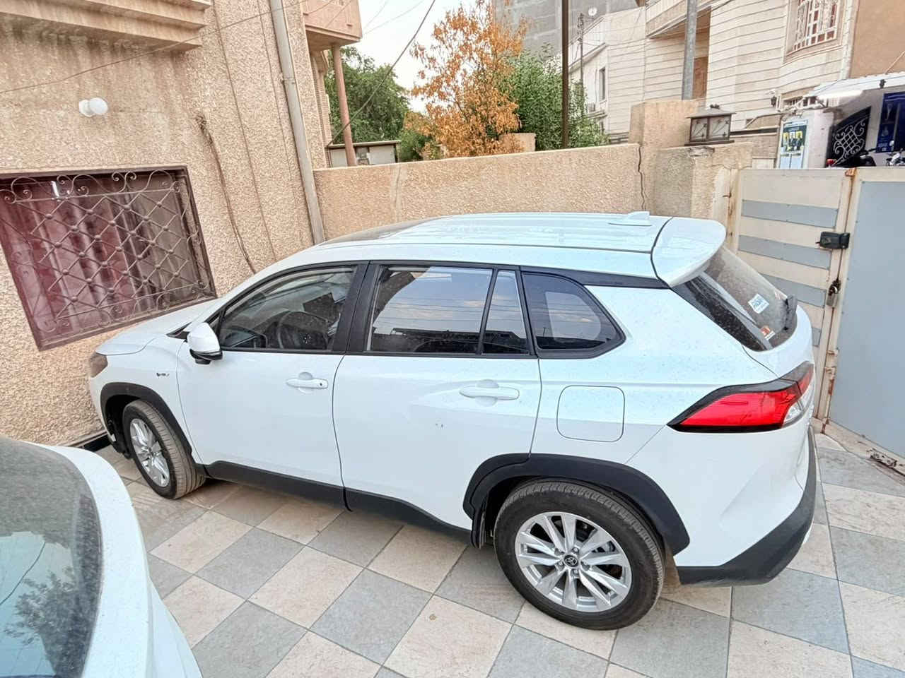 كورلا كروز • ٢٠٢٥ • ١٣٠٠٠ كم