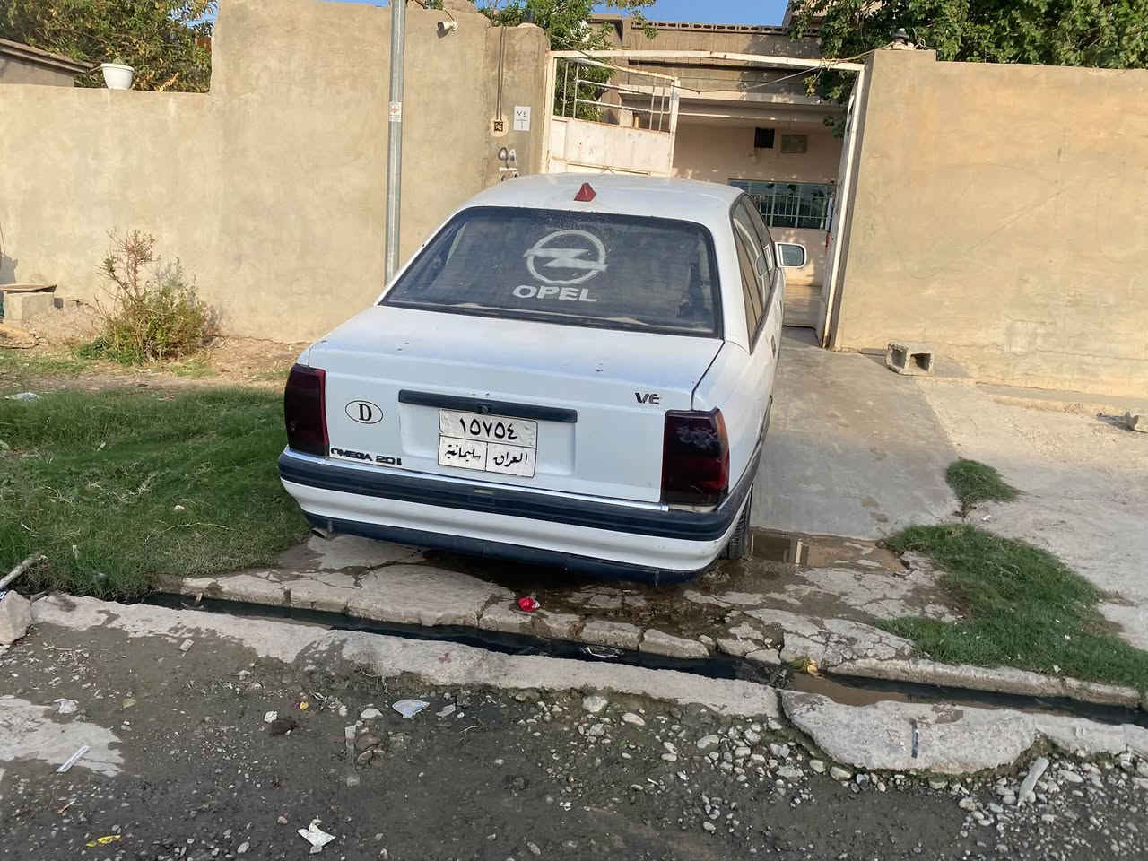 اوبل • سيارة • ٣٨