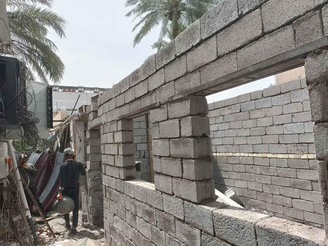 كادر بناء طابوك بلوك شغل نضيف وسريع العمل يكون بنضام الدبل قطعي في جميع انحاء بغداد رقم ***********
اتصال او واتساب
‏‪***********‬‏
