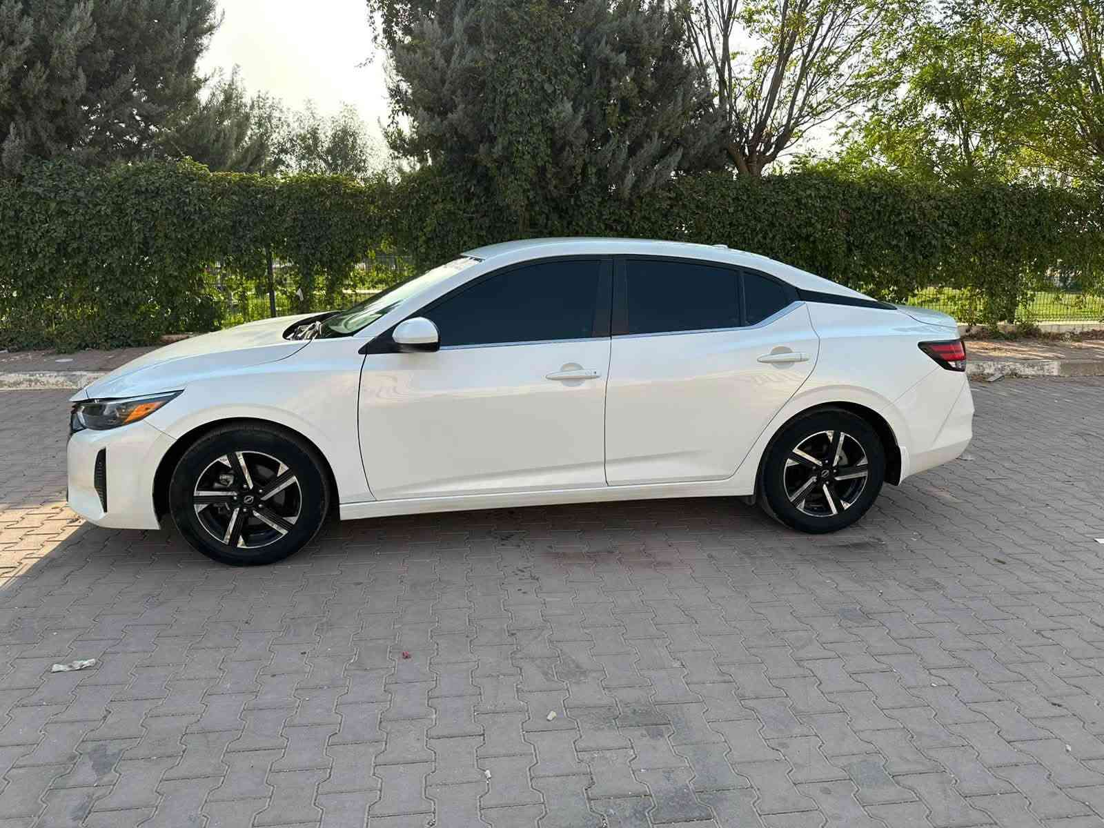 السلام عليكم
موديل 2024 SV
2024  NISSAN SINTRA SV

ضرر : جاملغين امامي صبغ بدون دواخل + 5 قطعة كلير بخ امريكي 

سعر : 115$ ورقة مجال قليل 
سياره كاتي تترقم شمالي 
مواصفات SV
☑️محرك 2000
☑️بصمة تشغيل بصمة ابواب  
☑️تشغيل عن بعد 
☑️رادار امامي خلفي جانبي 
☑️كاميرا خلفيه دواره 
☑️حساس خلفي 
    ماشيه 31 الف 

رقم تلفون و واتساب ***********
