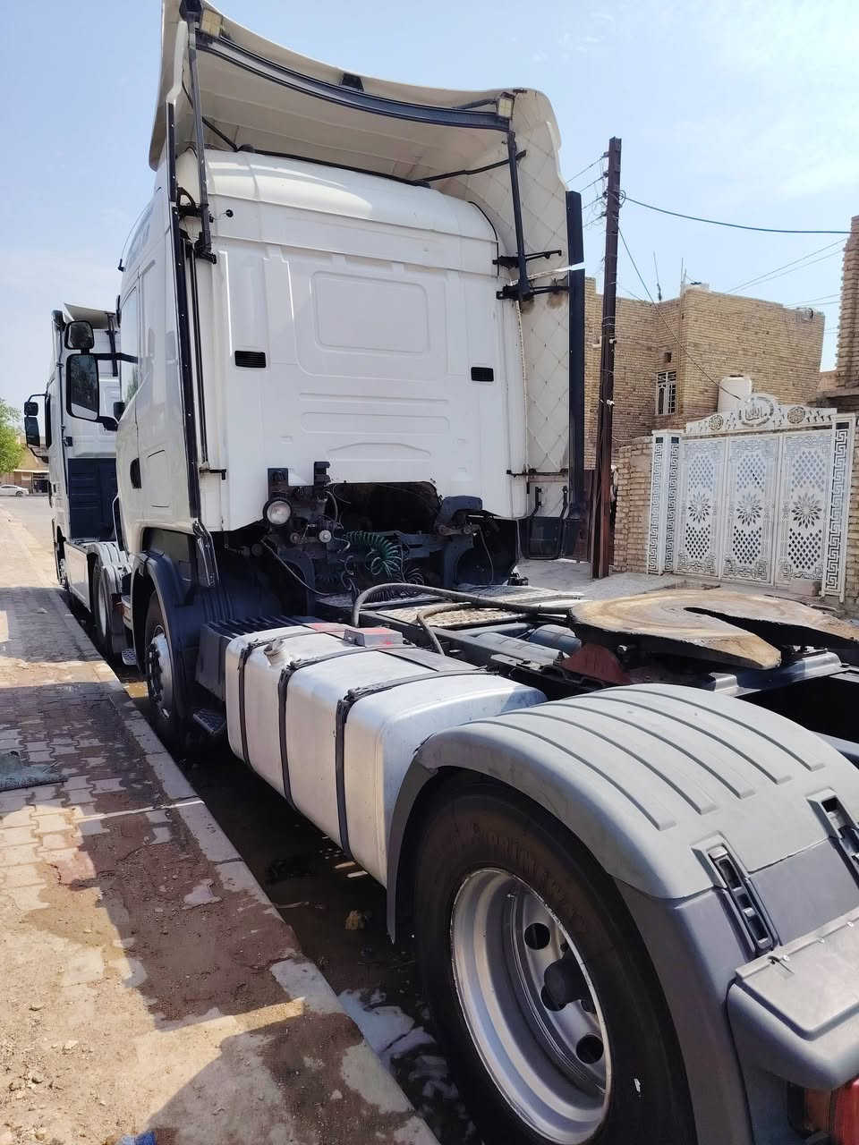 سكانيه ٢٠٠٧ • ار ٤٢٠ • قلاب