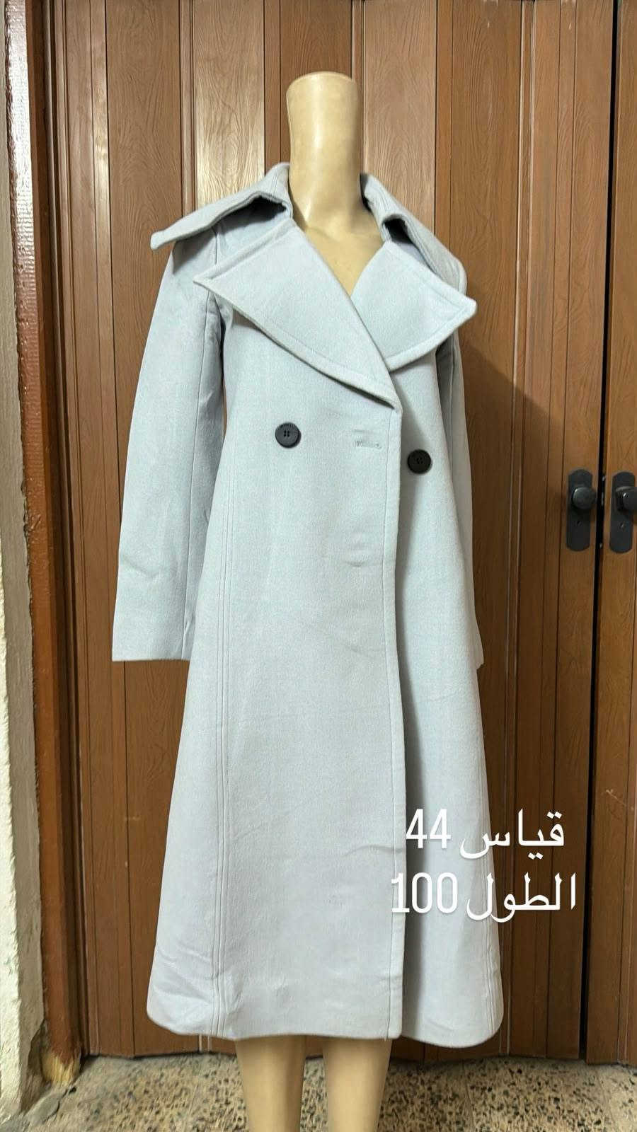 كوتات نسائيه
توفرت كوتات نسائيه احجام كبيره واحجام عاديه 
اسعار مناسبه 
العنوان حي العمال شارع التربيه الجديده مقابيل دائره الكهرباء محل ام علي 🍬

نص مكتوب في الصور:
- قياس 48
- الطول 100
- قياس 38
- الطول 80
- قياس 40
- قياس 50
- الطول 95
- الطول 75
- قياس 40 42
- الطول 85
- قياس 40 الطول 95
- قياس 40_42 الطول 75
- قياس 44