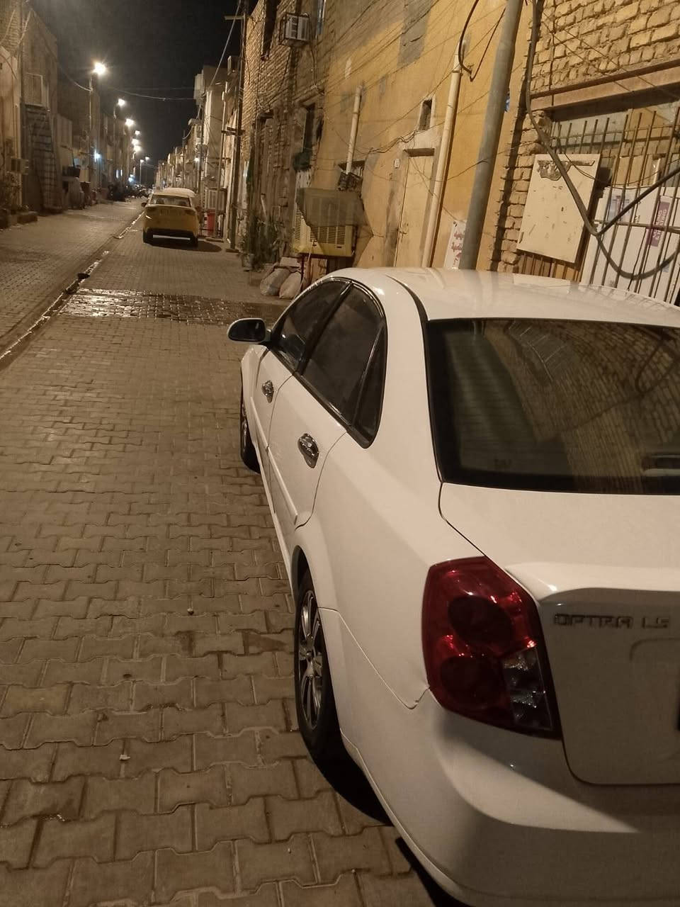 اوبتره للبيع سياره جاهزه بيه ثلاثه قطع صبغ معده الضربه التفاصيل عله رقم ***********
