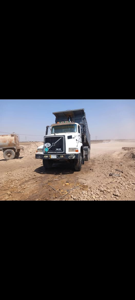 فالفو 89مكينه G10جديده كير طايف 4*4تخم تاير بدي جديد سياره جاهز للعمل***********
