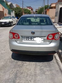 جيتا 2007 • 137000كم • مكينة 2000