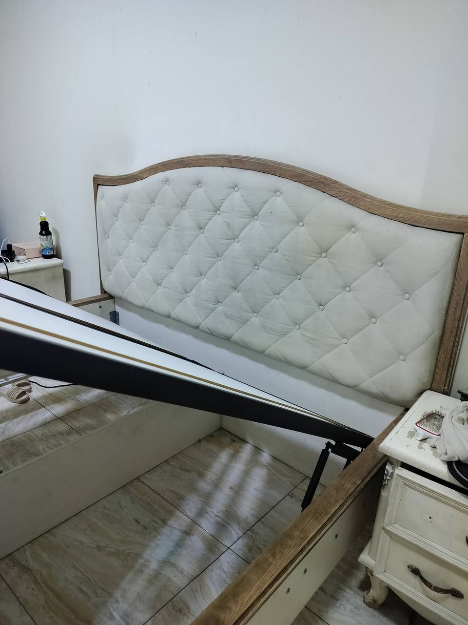 جربايه للبيع نفرين تكمه من هوم سنتر السعر ٣٠٠ للتواصل ***********
