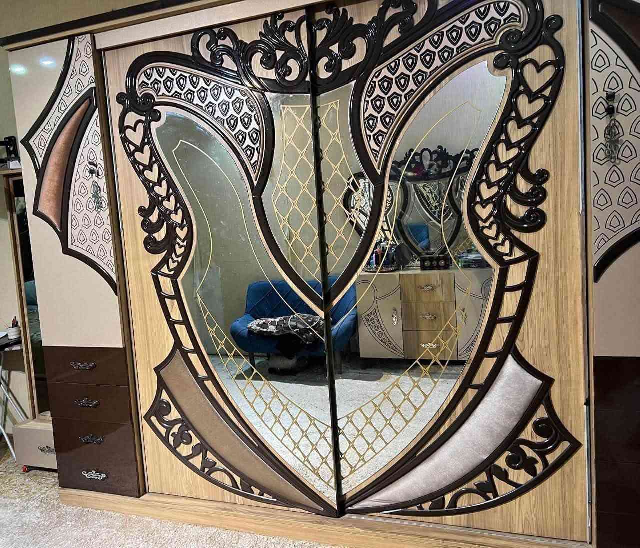 غرفه نوم 9قطع نضيفه جدا سعر 550الف عنوان بغداد مدينة الصدر رقم بي وتساب فقط *********** اخذ سكرين للمنشور ودز وتساب
