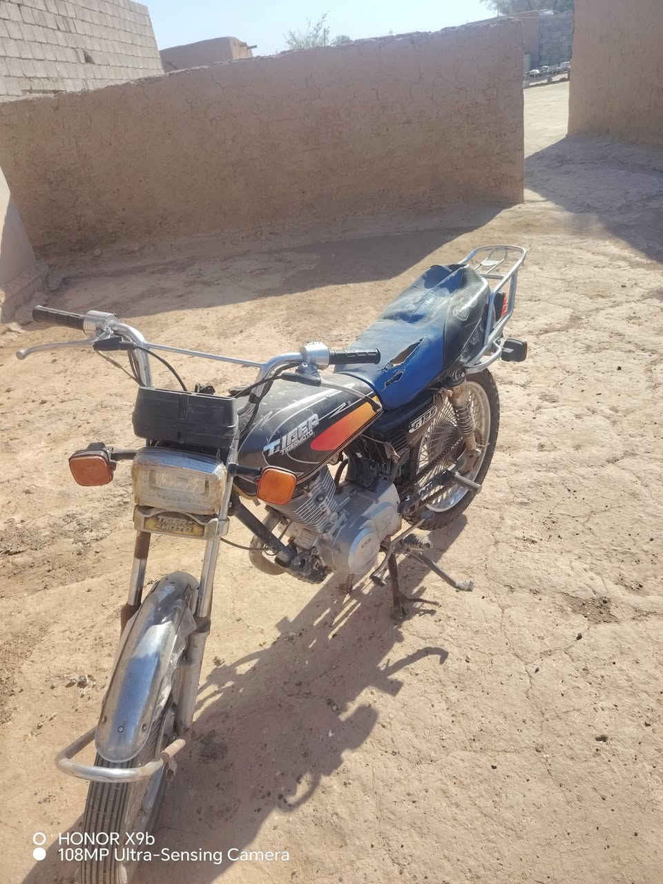 دراجه للبيع اربعه كير 2019 المكان ديالى العضيم السعر 300 بي مجال للتصال ***********
