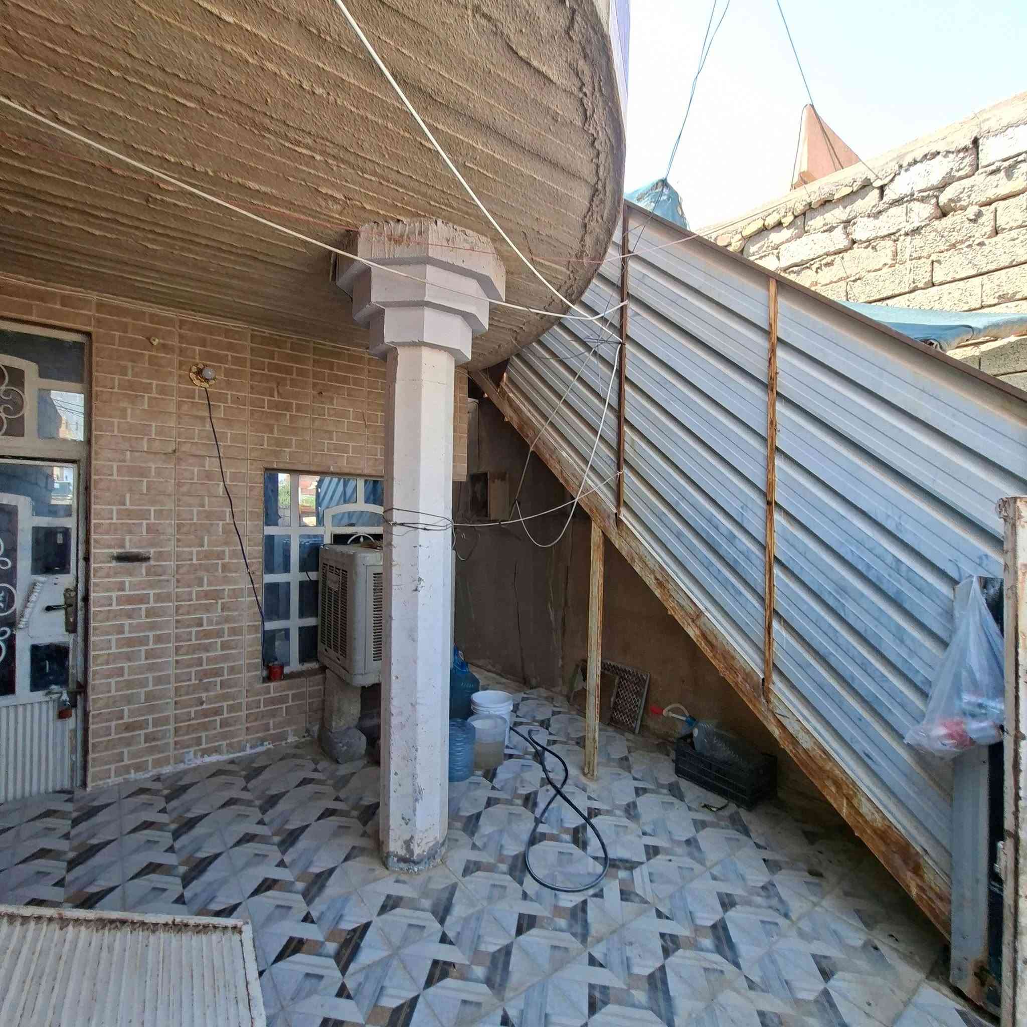 مشتمل طابق ارضي للأيجار 🏠
يتكون من غرفتين نوم و صالة و مطبخ
📍قرب اسواق الفهد - شارع البلاج - القادسية 
السعر : 250 الف شهرياً 
للتواصل : 
*********** 
*********** 
إتصال + واتساب
