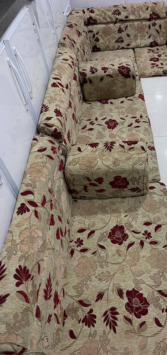 جلسه سعوديه • ١٤ متر • ٧ دواشك