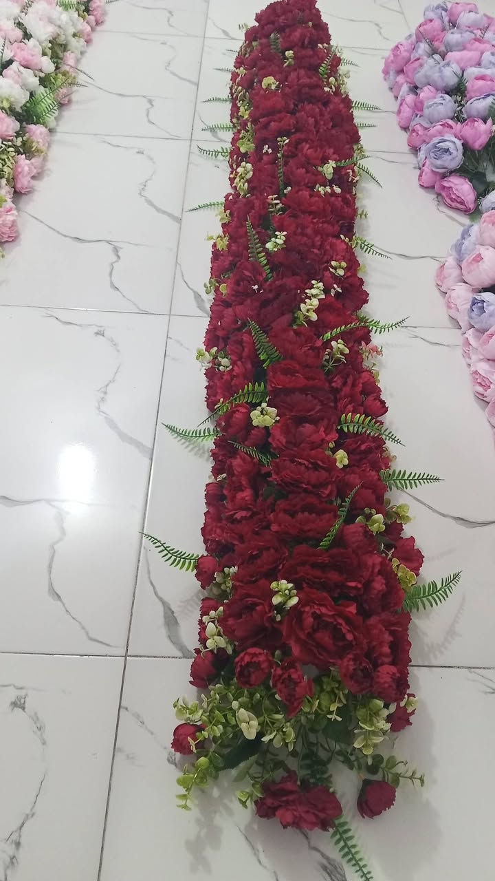 السلام عليكم ورد أمتار  ورد مسكات أسعار جملة الشراي يتواصل ***********

