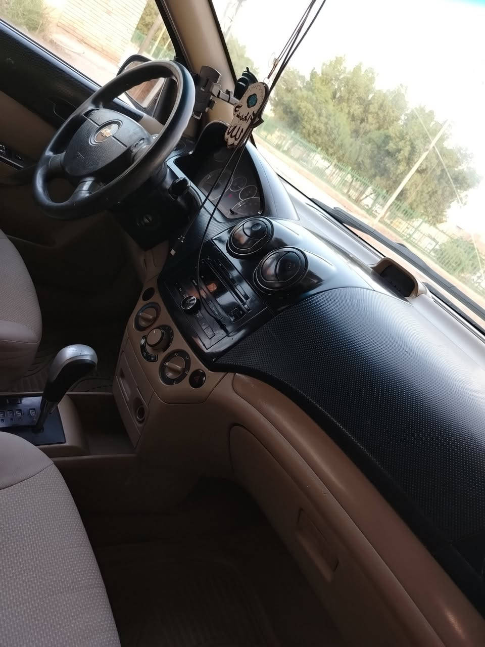 سلام عليكم افيو مديل ١١ اوتوماتيك رقم بغداد صدامي راعيه ماندله سياره جديده وجاهزه من كلشي ترايك زيرو تبريد ثلج تخم تاير سياره مال جناي سعره ٣٣ مكاني نجف بيع مستعجل ***********
