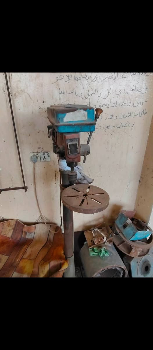 غراض حدادة للبيع كل حاجه وسعرهه ***********
