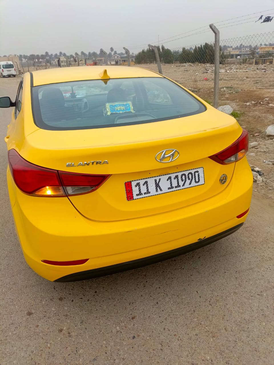 النترا 2014 وارد امريكي 
بيها بس جاملغ امامي مبدل بدون شواصي وبدون اي شي 
مكينه 2000 دوش 
ماشيه 140 الف 
رقم بغداد دولي باسمي 
مصفره هيئه وغرامات 
بيها منظومة غاز يعني انسى الصرف 
تخم تاير جديد 
تبريد ثلج 
حداديه جديده 
مكاني واسط قضاء الحي 
*********** اتصل او راسلني واتساب وبل خدمة 
واسف على الاطالة الحال, واسط
