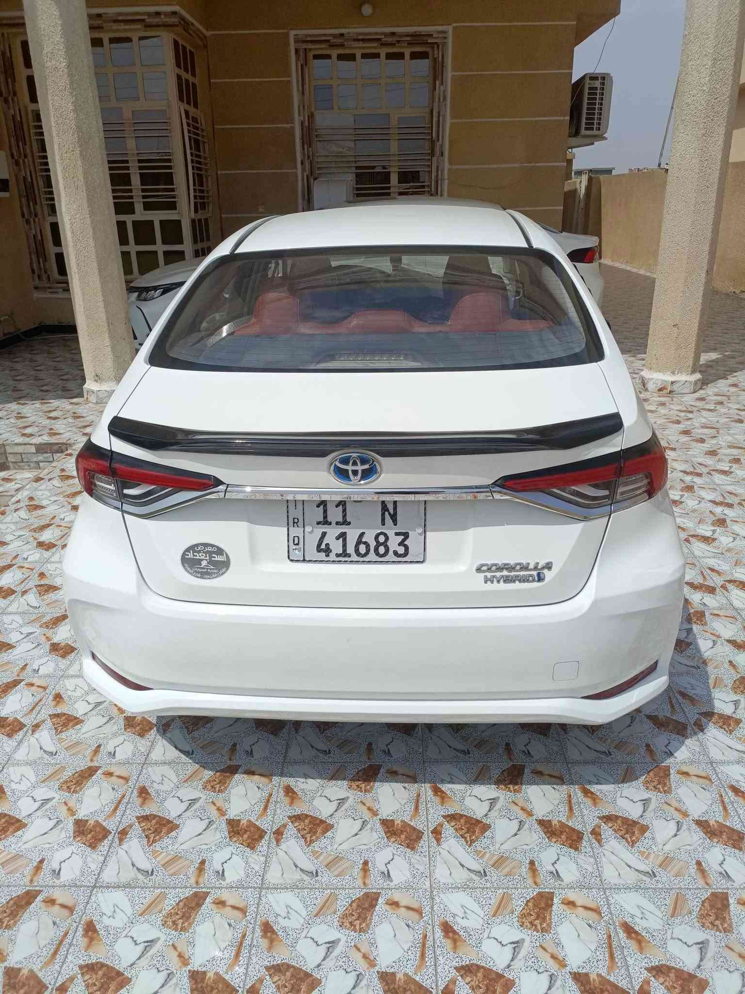 سلام عليكم 
كورلا موديل 23 هايبرد شكل لخليجي 
ماشيه 87 
رقم بغداد الدولي بسمي 
محرك 1800
سياره حلوه وجديده 
فول مواصفات عدا كشن كهرباء 
داخل مشمشي 
تخم تاير جديد 
سعر 143 وبيه مجال لشراي 
مكان الانبار الكرمه 
***********
***********
بيه رصعات ماشر عليه بآخر صوره
