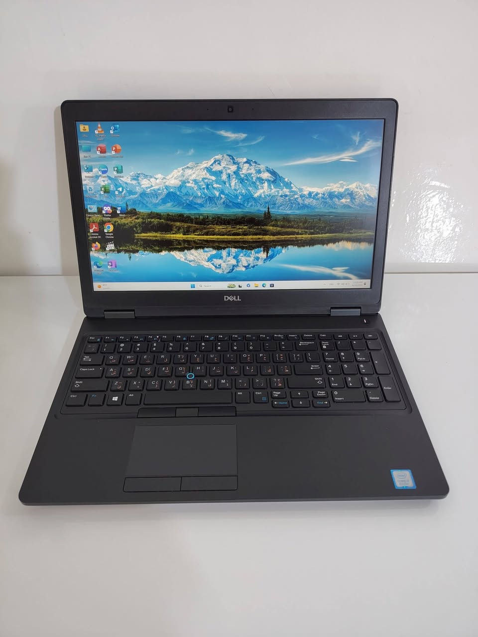 🔥 لابتوب Dell Latitude 5591 — أداء قوي بسعر مميز! 🔥

💻 المعالج: Core i7 الجيل الثامن فئة H
⚡ فئة High Performance لأداء أقوى من معالجات U

🧠 الرام: 8GB DDR4 — قابل للتطوير
💾 التخزين: 256GB SSD — قابل للتطوير
🎮 كرت الشاشة: Intel UHD Graphics 630
🖥️ الشاشة: 15.6 إنج — FHD
📐 الدقة: 1920×1080

⭐ مناسب للطلاب، الموظفين، البرمجة، التصميم ، الدراسة والأعمال المكتبية.

🎁 هدايا مجانية مع اللابتوب:
✔️ حقيبة لابتوب
✔️ شاحن أصلي
✔️ ماوس
✔️ Mouse Pad
✔️ تغليف احترافي داخل كارتون

🛡️ ضمان وخدمة:
✔️ فحص كامل للجهاز قبل الإرسال
✔️ إمكانية الفحص قبل الدفع والاستلام
✔️ ضمان استبدال 7 أيام ضد عيوب التصنيع
✔️ الجهاز جاهز للاستخدام مباشرة

💰 السعر: 365,000 دينار عراقي فقط

🚚 التوصيل متوفر إلى جميع المحافظات

📍 الموقع: بغداد — الأمين الثانية
واتساب ***********
