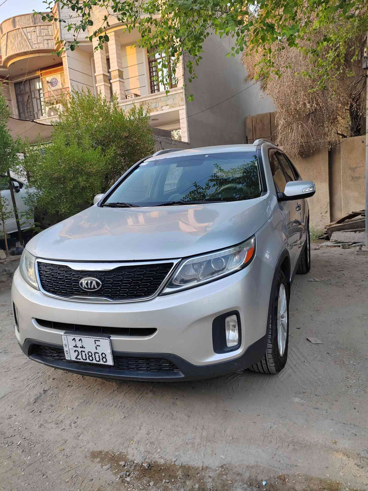 سورنتو ٢٠١٤ • V6 ٦ سلندر • حادث خلفي بسيط