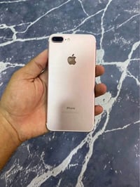 آيفون ٧ بلس • بطارية ٧٤ • خدش