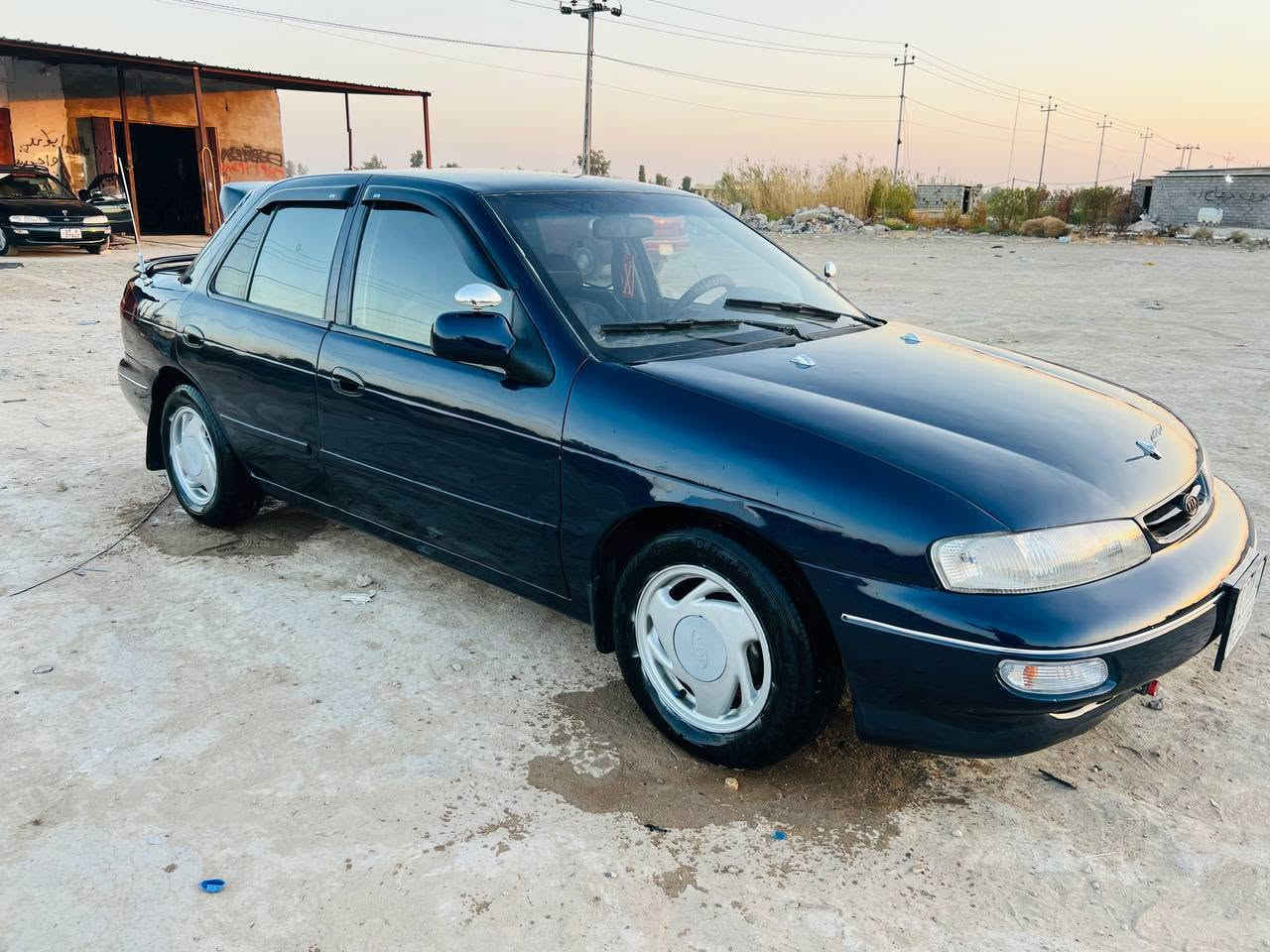 للبيع كيا سيفيا 
موديل 1996
رقم بغداد 
سنوية مشروع وطني
كير اوتوماتيك 
مكينه مفتوح 
كير و مكينه وحداديه جديد
كهربائيات كلها شغاله 
تخم تاير جديد
صدر امامي خلفي جديد 
دوشمه جديد 
سيارة شرط النضافة 
صبغ للجماليه 
مكفولة من ضربة وكص 
السعر 36 بيه مجال بسيط
المكان بابل
للأستفسار 
***********
