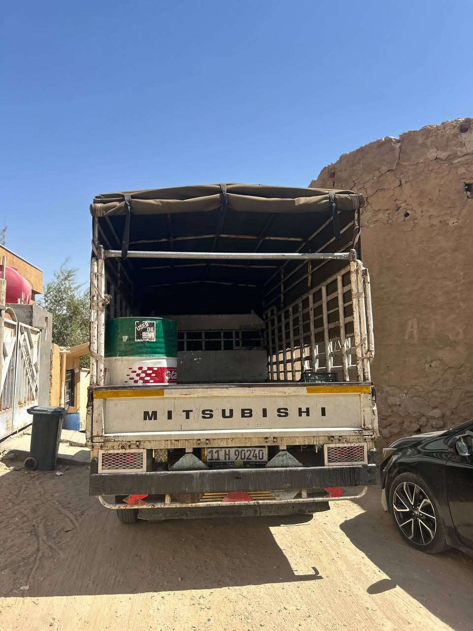 السلام عليكم كنتر لبيع ٢٠١٦ محسن اكويتي السيارة كفالة عامة من كلشي عدة اشوي بارد يم اليدة مال باب السايق كير اكسل كلة شرط سيارة رقم بغداد بسمي السيارة ما مشتغله عل خط جديدة السيارة كلش محركها ينقص الباقي كلة با الشرط تحويل مباشر جام كهربائي السيارة شرط بعدها شركة السعر ١٩٥ وبيها اشوي مجال *********** وهلا بيكم
