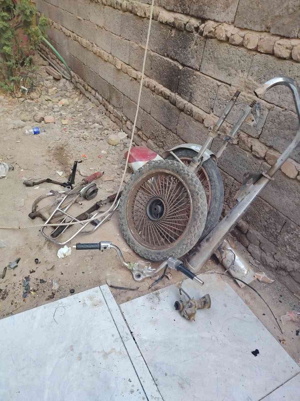 ارشا • محرك • دبل الخلفي