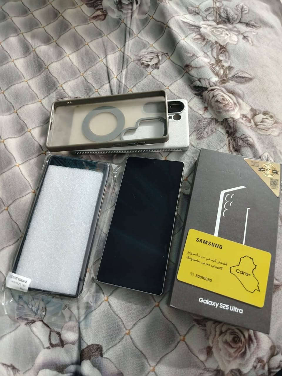 السلام عليكم للبيع Samsung s25 ultra بعده بالضمان النظافة فولل زلغ واحد مابيه وياه الكارتونة مالته و٣ كفرات
السعر مليون و260 وبيه مجال بسيط مالجيه
مكاني بغداد حي تونس
للتواصل خاص او واتساب ***********
