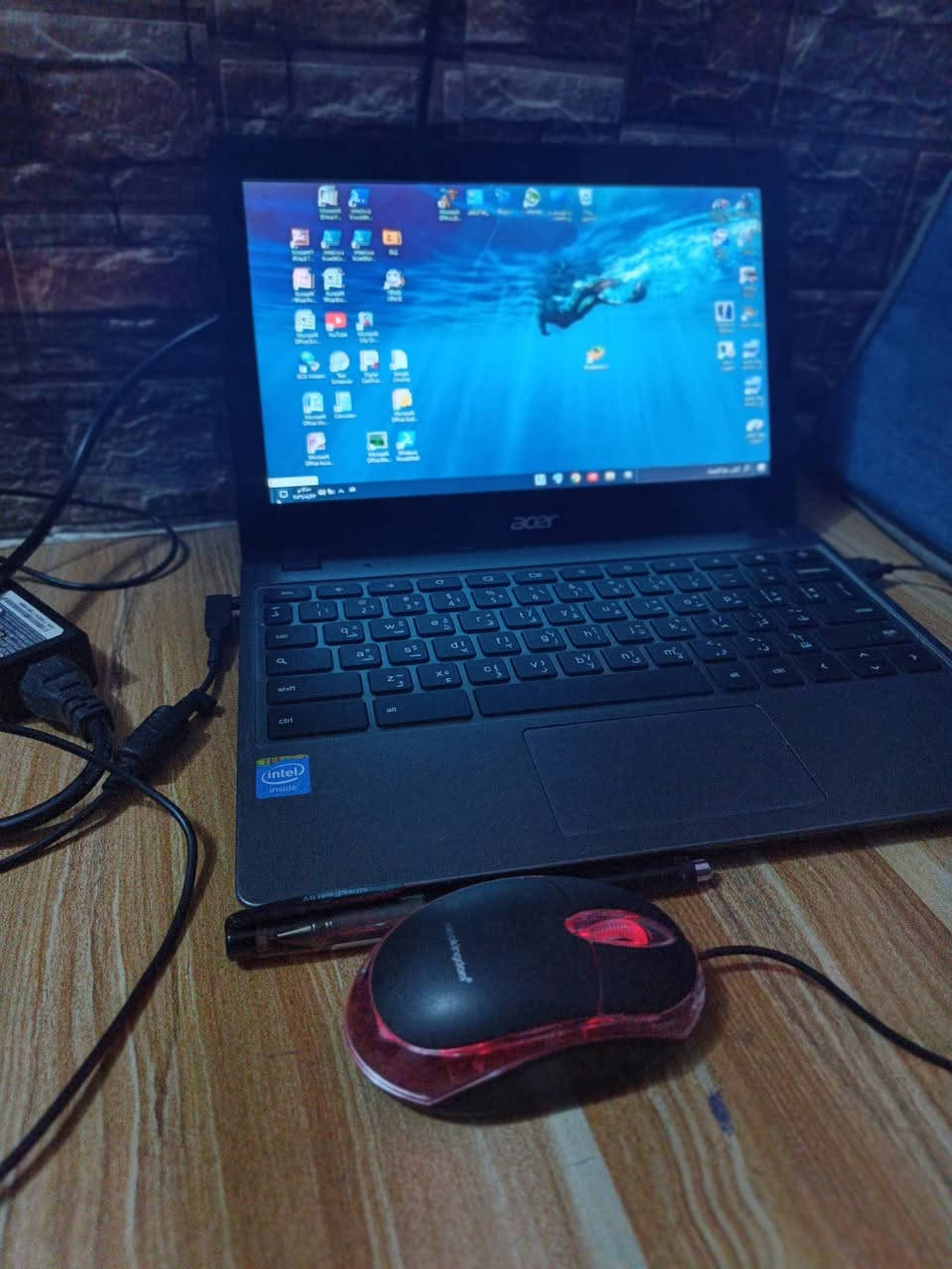 سلام عليكم
لابتوب جيل 7  نوع ACER 
لابتوب نضيف ودقه عاليه  2160p
 لابتوب مال دراسه بيه(  تلي  يوتيوب فيس متجر ... ) 
السعر خاص 
الأتصال ***********

