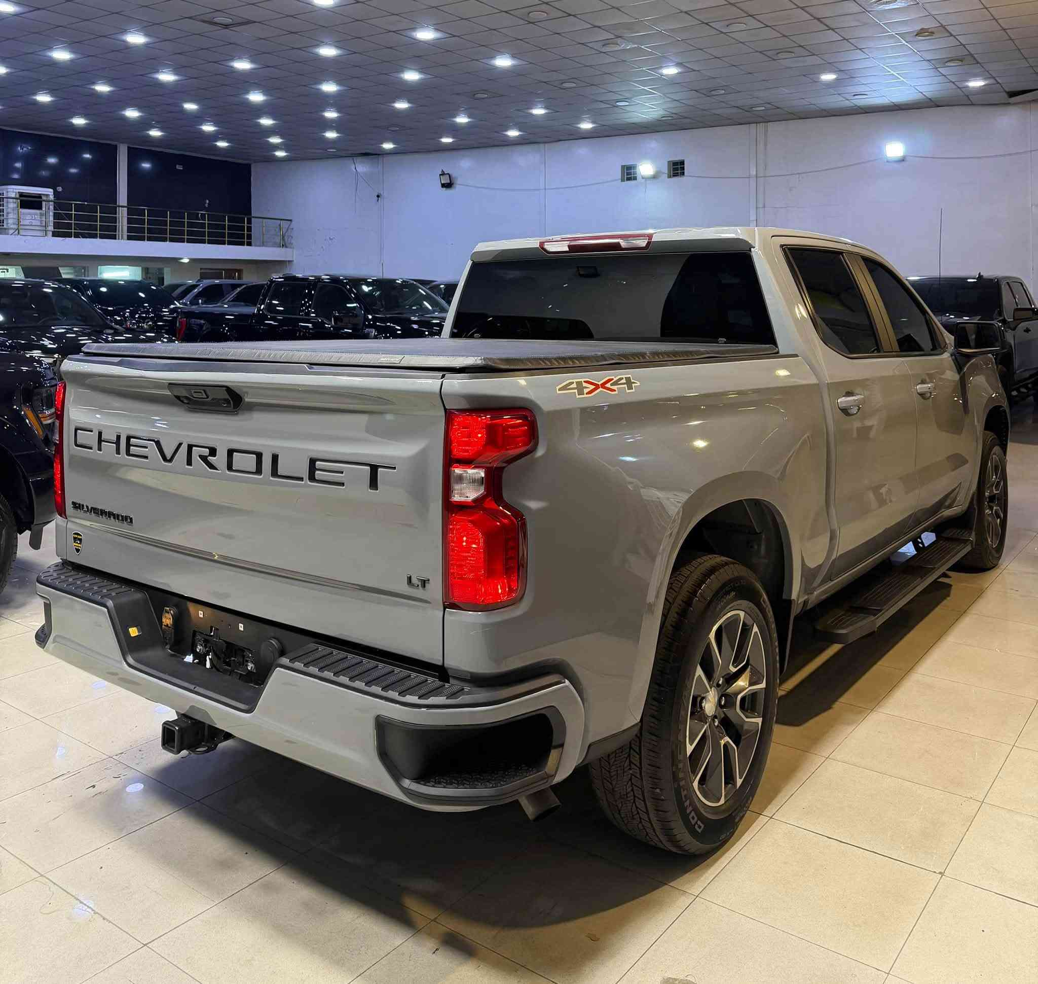 Chevrolet Silverado 
2024 LT 
4i - 2.7 - 4x4

بسمە و شغال
شاشە و کامیرە
لایت لید
بگ لایت لید
کوشین کهرابایی
کوشینات هیتر
سوکان هیتر
سلایت
دبل اکسل
رادار
باب طویل
بودی قصیر
ویل 20

31.000 mile
2 قطعە صبغ
سعر 295 ورقه

معرض ( مەدینە ) اربیل شارع ١٠٠م
***********
***********
