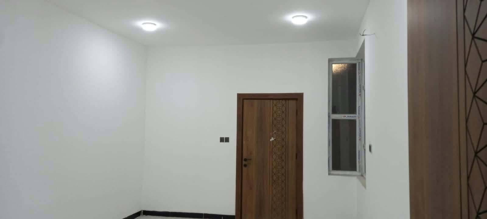مجمّع الزهور بالكوفة • ١٦٠م • بناء جديد