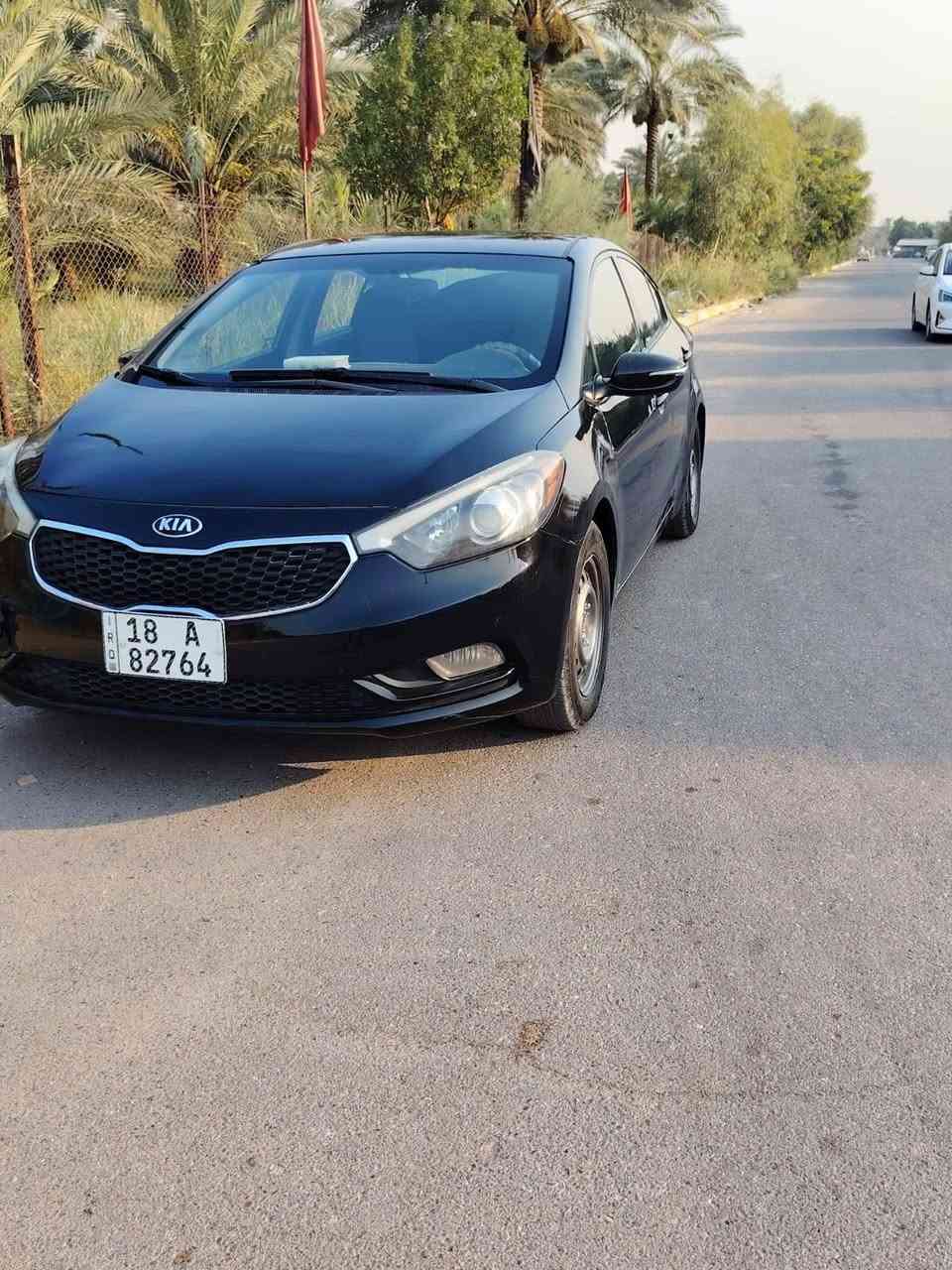 السلام عليكم
كيا فورتي ٢٠١٦
رقم بابل الجديد مشروع وطني
كير at.  مكينة ٢٠٠٠ دوش
تبريد كهربائيات
بيها صبغ قطع ابيع حزام
بيها شويه بل لغد الايسر خشم الغد
تكم شاصي حوض قماره سليم
يرادلها صدر خلفي 
السعر ٧٨ وبيها مجال بسيط للشراي
مكاني بغداد الزعفرانية
رقم ***********
