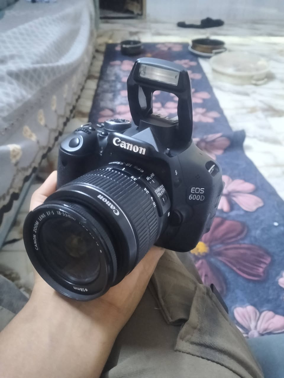 كامرة كانون 600d وية عدسك 55-18 نضيفة كلش مكاني ناصرية مركز  يجي وياهة جنطة حزام بطاريةشاحنةسعره 350 تواصل ***********
