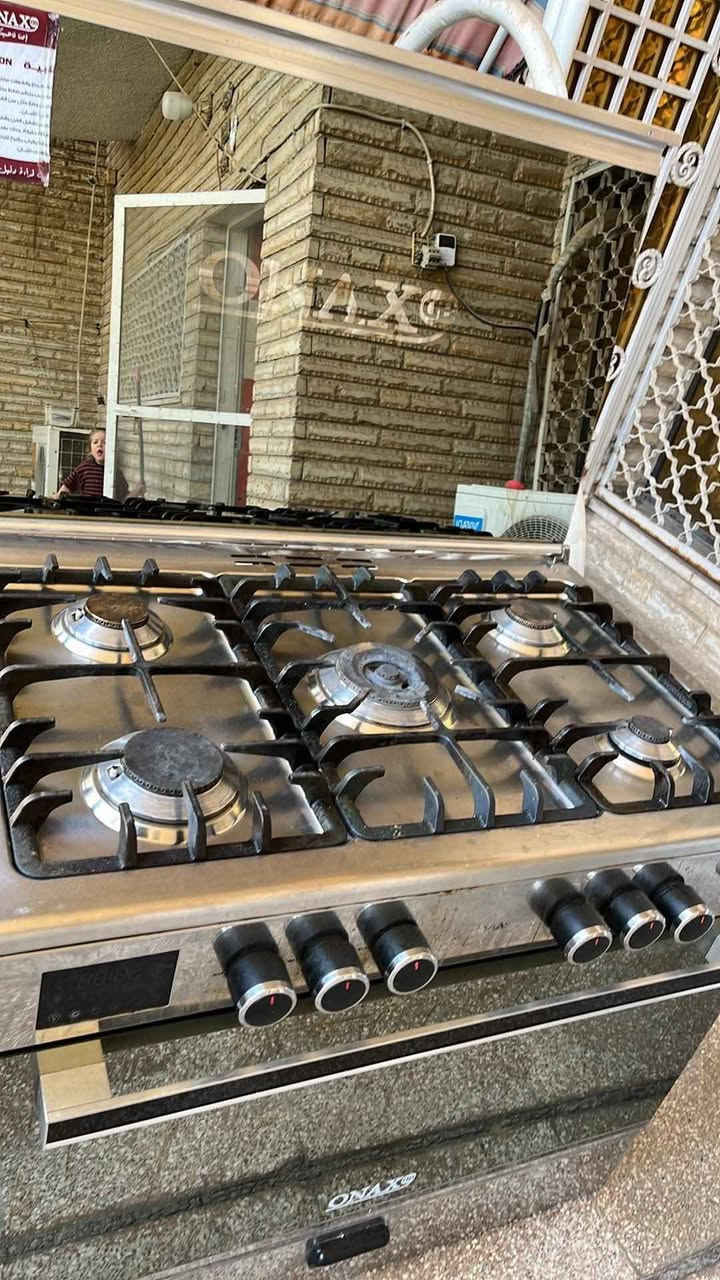 طباخ ٥ عيون
السعر 175
الحالة شغال ومابي اي عطل
المكان حي العدل بغداد
*********** بغداد, العراق
