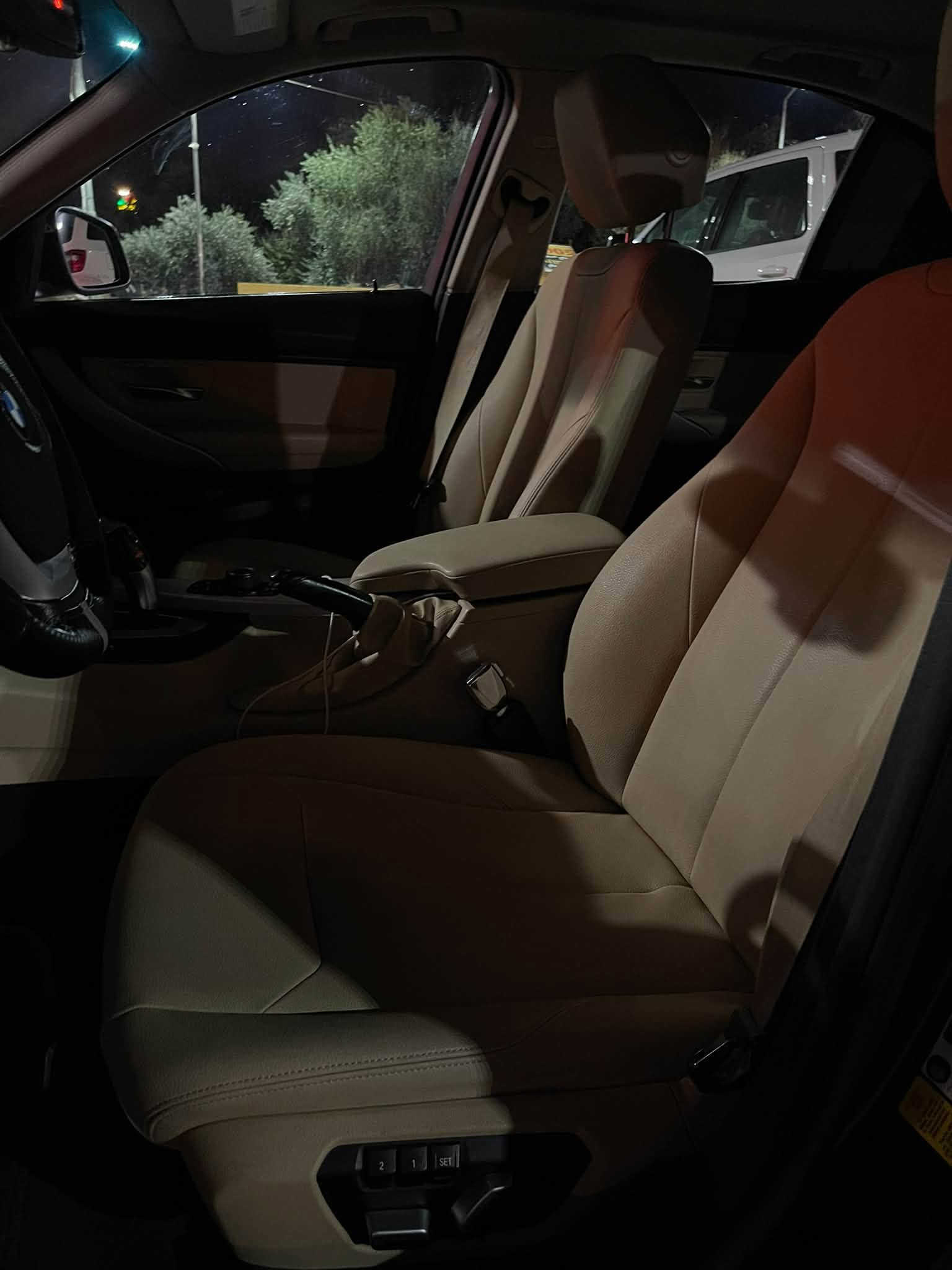 BMW 2018 320i
90mil ماشيه
فول 1/1
كير مكينه طخم شرط
3قطع تبديل بدون دواخل بدون ايرباك
السعر $147
وعليها غرامات 1,000,100مليون ومئه الف
للاستفسار: ***********
