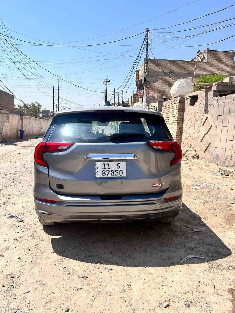 جمسي تيران 2020 مواصفات sle محرك 1500 تيربو كير 9 نمر بصمات ابواب 4 وجنطه وتشغيل يعني 6 السياره جاهزه اترايك للسعوديه تبريد فول كير محرك تبريد  وشواصي مكفولات بلاد وضع الشركه السياره وارد امريكي حادثها مكلوبه معمره بالامارات وحاليا السياره جاهزه عوزها تلحيضات خارجيه بالكشر شويه سعرها 98 ورقه للتواصل ***********
