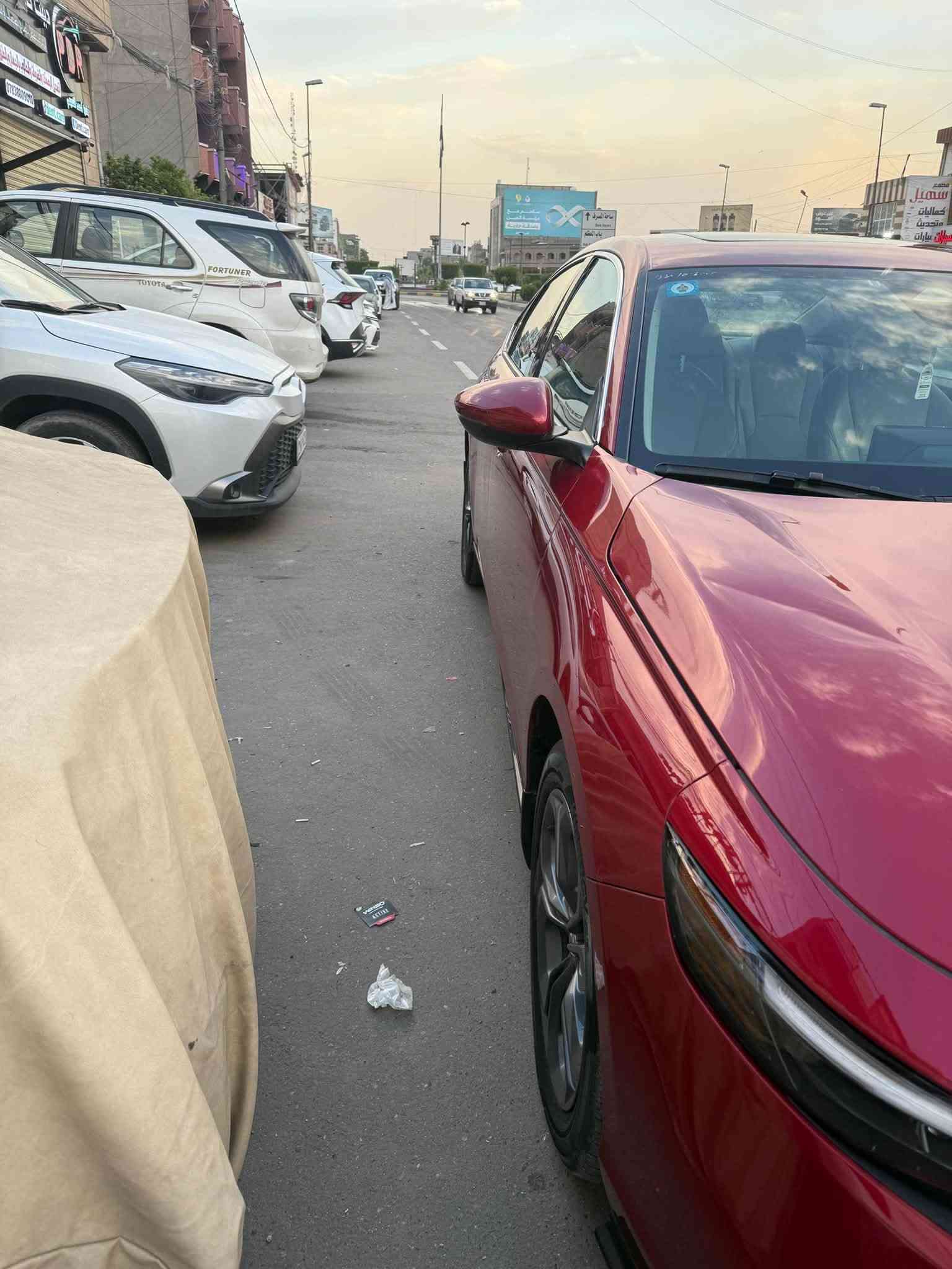 السلام عليكم
هوندا اكورد هايبرد.EXLللبيع 
موديل 2024 صور الحادث مرفقه مع الصور
رقم بغداد بأسمي ماشيه 48 الف كيلو 
السعر 185 
لاستفسار ***********
تحياتي للجميع
