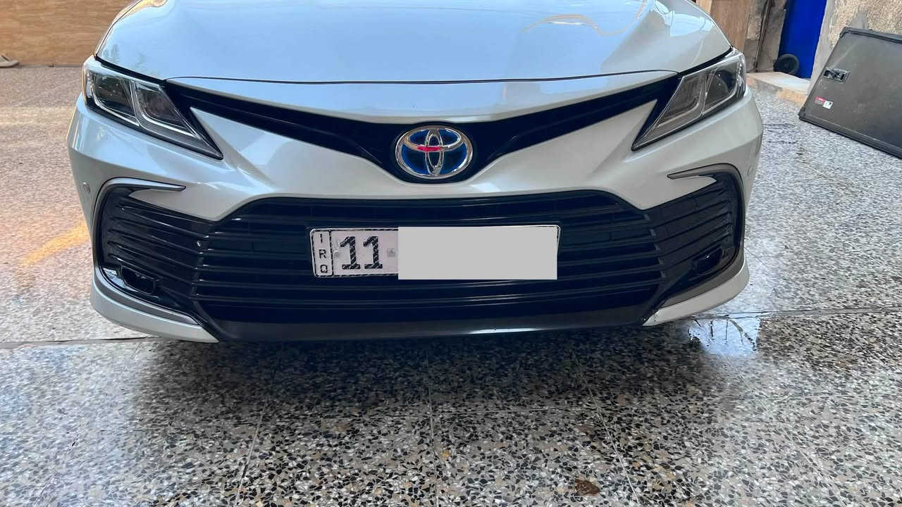 للبيع فقط – تويوتا كامري GLE Hybrid موديل 2024
خليجي – وكالة عبداللطيف جميل السعودية
📍 موقع السيارة: بغداد
🔢 رقم بغداد
👤 باسمي
🔄 تحويل ثاني يوم
📊 العداد: 52,000 كم

🔹 مواصفات السيارة:

• محرك 2.5 لتر، 4 سلندر هايبرد
• قوة إجمالية 215 حصان
• ناقل حركة E-CVT
• أنوار أمامية LED
• كشافات ضباب LED
• مرايات كهربائية وقابلة للطي
• دخول وتشغيل ذكي
• مقاعد مخمل مدوّشة بالجلد
• مقعد السائق كهربائي
• شاشة وسطية مع Apple CarPlay
• كاميرا خلفية
• حساسات أمامية وخلفية
• مثبت سرعة
• 6 وسائد هوائية
• تحكم ستيرن جهتين
• بردة خلفية

⚠️ ملاحظة:
السيارة بيها صبغ بابين (باب السائق والباب الخلفي) نتيجة طخة بسيطة، والأثر موضح بالصور ضمن المنشور.

💰 السعر: 22,500 دولار (225 ورقة). 

📍 السيارة موجودة في بغداد

📞 للاستفسار والتفاصيل واتساب + اتصال: 👇
***********
