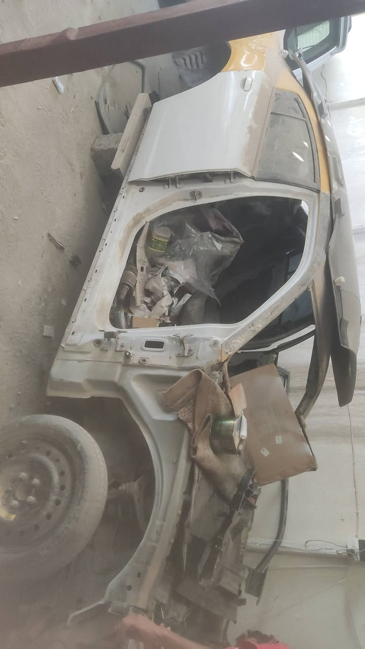جارجر 14 مكلوبه بدون ارقام ادوات مكفوله من الكص غراضها كامله بس عوزها دعاميات وبنيد السعر 25 الناصريه ***********
